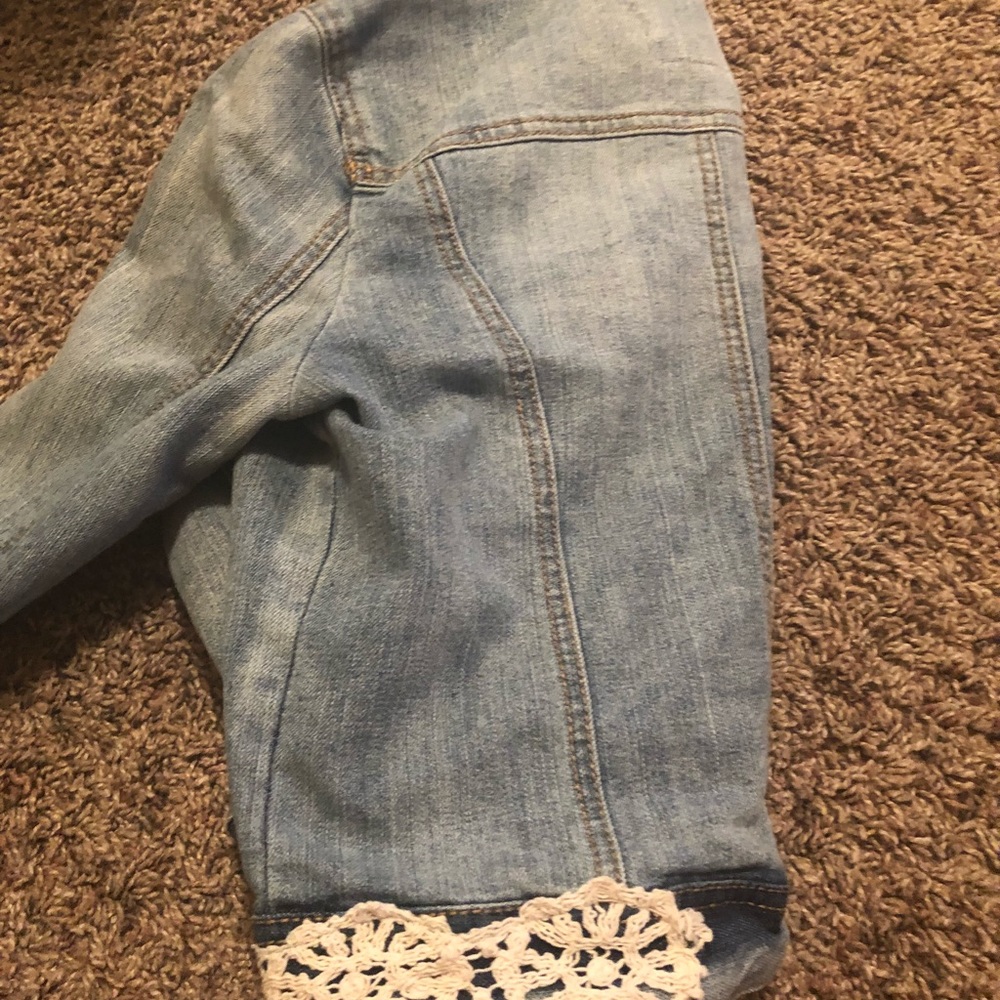 Jean jacket - Picture 3 of 3